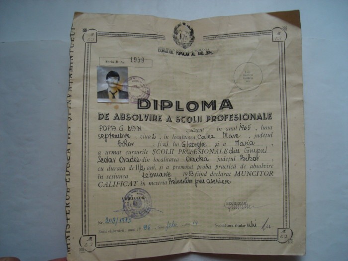 Diploma de absolvire a scolii profesionale, prelucrator prin aschiere, 1986