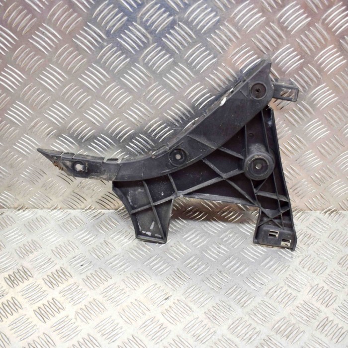 Suport bara de protecție dreapta spate SAAB 9-3 Cabrio YS3F 2005 OEM: 12830454 13827337