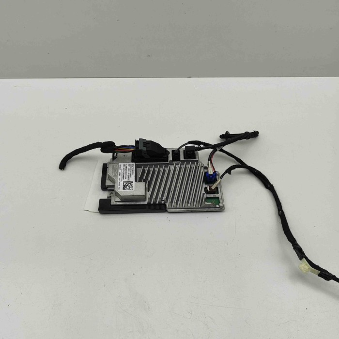 Unitate de control navigație FORD PUMA J2K, CF7 2024 OEM: Hatchback | 31989041