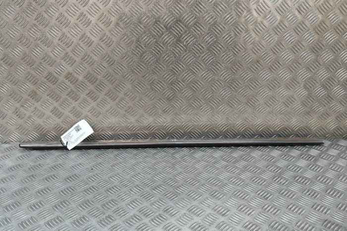 Chedar geam ușă dreapta față JEEP GRAND CHEROKEE III WH, WK 2006 OEM: 55396318AD 29813605