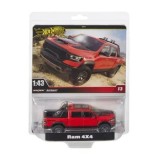 Cumpara ieftin Masinuta metalica Hot Wheels Premium - Real Riders, RAM 4 x 4, scara 1:43