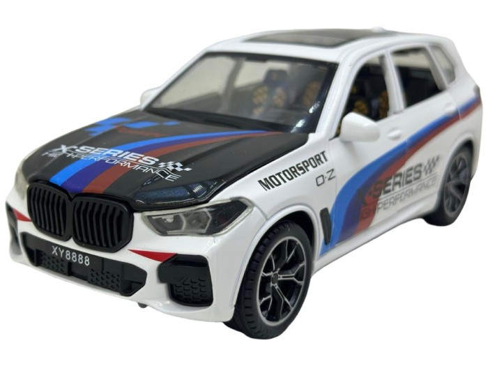 Macheta Bmw X5 alb scara 1:24 deschide toate usile portbagajul si capota motorului