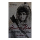 Cumpara ieftin Heart Of The Hero: The Remarkable Women Who Inspir(...)