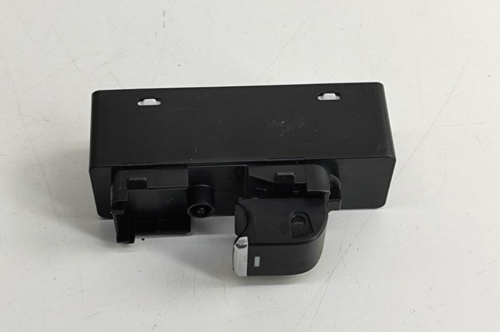 Buton geam ușă dreapta spate MAZDA CX-5 KF 2021 OEM: KG2C-66-380A 29828286