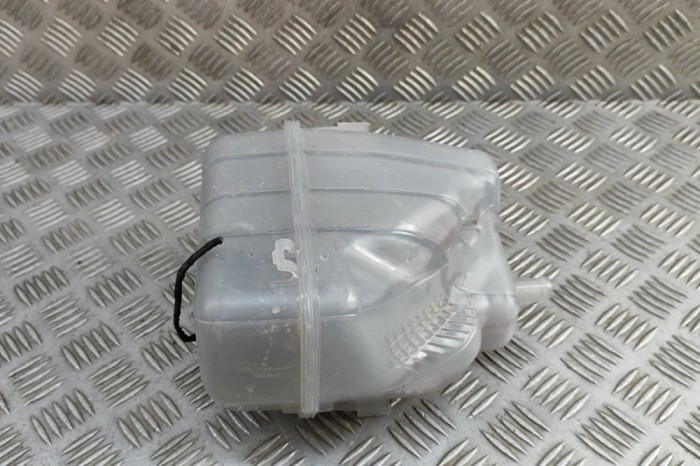 Vas de expansiune AUDI A5 Avant 2024 OEM: 8B3121405N | 31879582