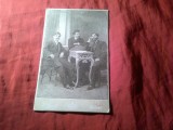 Fotografie pe carton 1900 Atelier Oppell Bucuresci , cu Stema Regala - 3 Barbati 16,5x10,5cm