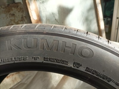 V&amp;acirc;nd anvelope de vară nerulate Kumho foto