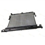 Radiator racire Opel Omega A (V87), 1986-1994, Motorizare 1, 8 60/65/66/85kw; 2, 0 85/90kw Benzina, tip climatizare fara AC, cutie Manuala, dimensiun