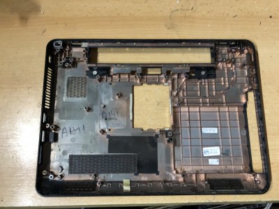Bottomcase Dell M4010 { A141} foto
