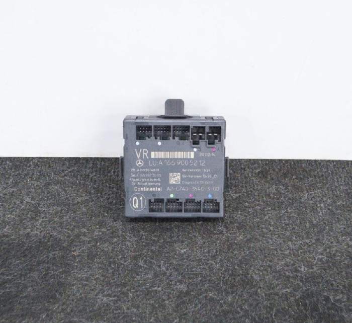 Modul de control ușă dreapta față MERCEDES-BENZ GL X166 2013 OEM: A1669005212,A2-C740-3540-3-00,A1669014001,A1669023006 2800145
