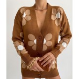 Cardigan scurt, bej cu flori albe