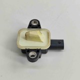 Senzor de impact st&acirc;nga față AUDI A6 Avant 4G5, C7, 4GD 2013 OEM: 4H0955557 | 28930986