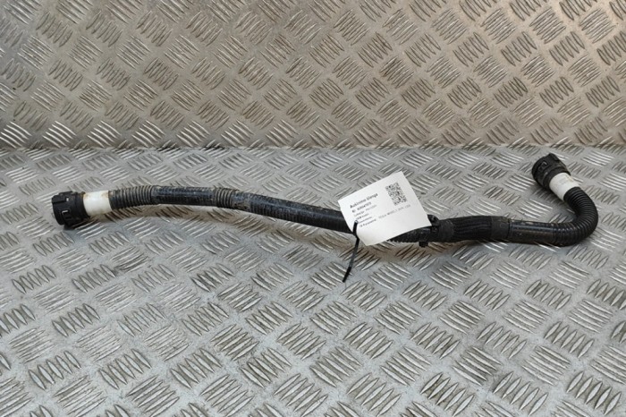 Furtun de lichid de răcire TESLA MODEL 3 2018 OEM: 1077603-00-F 26047975