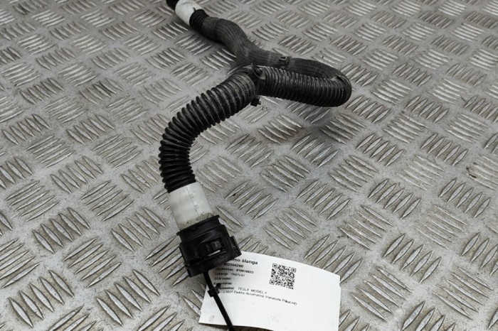 Furtun de lichid de răcire TESLA MODEL Y 2021 OEM: 1077594-00-E 22594260
