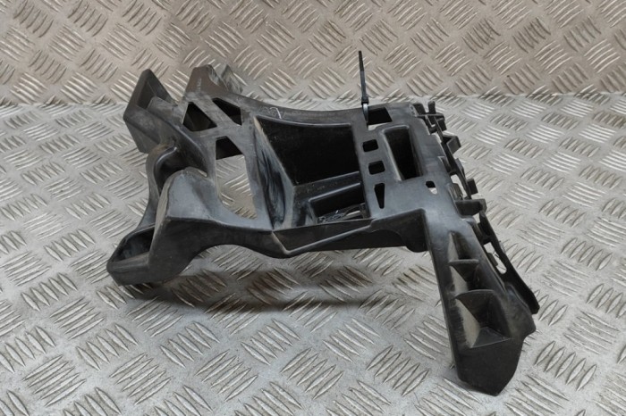 Suport bara de protecție dreapta spate MERCEDES-BENZ GL X166 2015 OEM: A1668850465 28111643