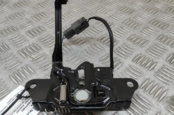 Zăvor de siguranță capota MAZDA CX-5 KF 2022 OEM: K123-56-620A | 30277423