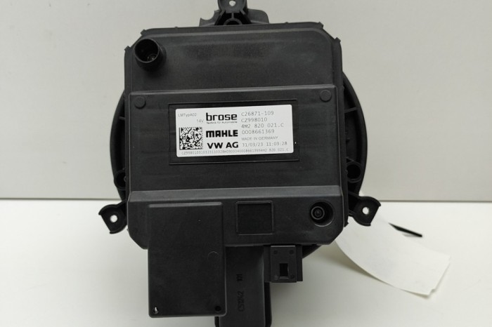 Ventilator aeroterma PORSCHE CAYENNE 9Y0/9Y3 2023 OEM: CZ998010,4M2820021C | 29178372
