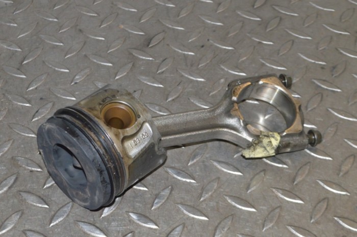 Piston OPEL INSIGNIA A G09 2012 OEM: gm664,nural103.09 14044144