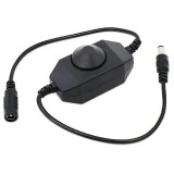 Variator dimmer de tensiune 12V /2A montaj pe fir cu mufa mama-tata 5.5x2.1 mm