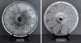Platou mare din cristal pentru tort, cu margine si model fatetat manual fata-verso, ornamente geometrice, diametru 31 cm
