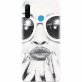 Husa silicon pentru Huawei P30 Lite, Black And White Portrait Blonde Model In Fashion Sunglasses