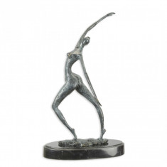 Dansatoare moderna-statueta din bronz pe un soclu din marmura BX-3