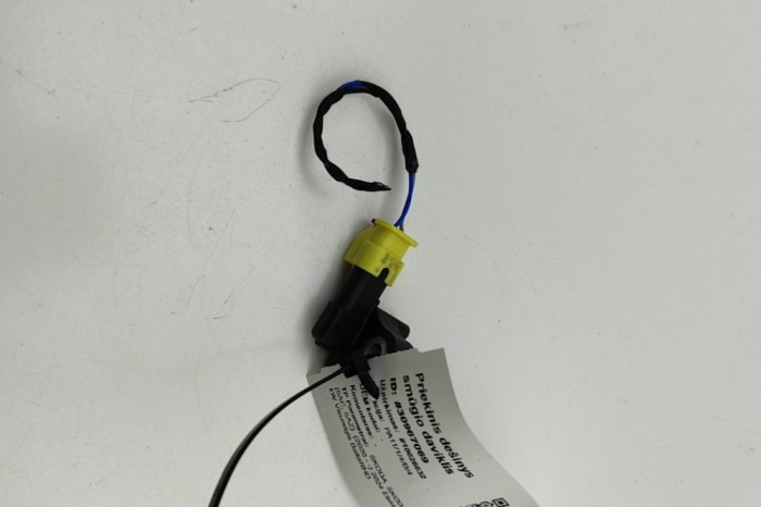 Senzor de impact dreapta față SKODA SKODA ENYAQ iV SUV 5AC, 5AZ 2024 OEM: 3WA959651A 30967069