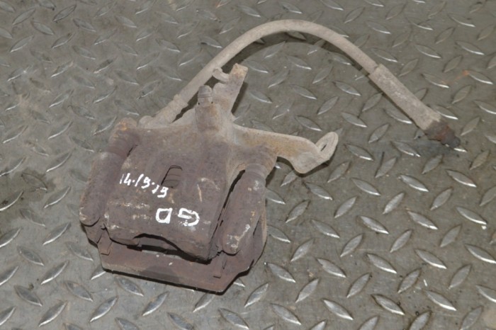 Etrier de fr&acirc;nă dreapta spate MAZDA CX-5 KE, GH 2014 14000276
