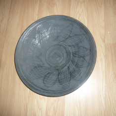 Platou mare din ceramica neagra - Arta Populara , d=40cm