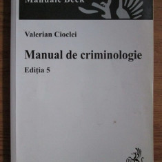 Valerian Cioclei - Manual de criminologie