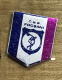 (H) Insigna C.S.S. Focsani, Clubul Sportiv Scolar, Atletism / Discobol, Sport Vechi de Colectie