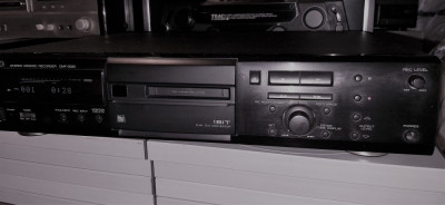 KENWOOD- Mini Disc Deck DMF-3020 , cu TeleComanda orig. stare excelenta. foto