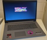 Laptop LENOVO (17&quot;+16 GB RAM)