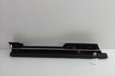 nerasta MAZDA MX-30 DR 2020 OEM: DN4E-64930,D44K-55321,D44K-55311,D44K-55-150A 30427958 foto