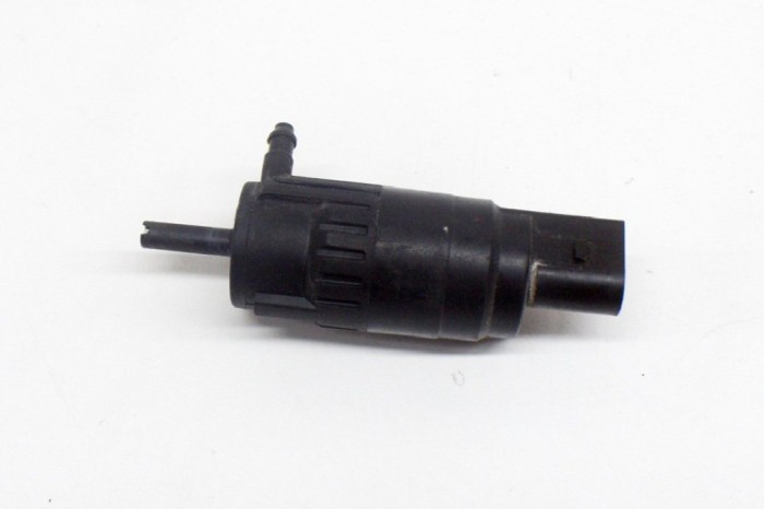 Motor rezervor lichid de parbriz AUDI A3 Limousine 8VS, 8VM 2018 OEM: 1K5955651 11690505