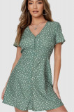 Rochie mini de primavara vara cu nasturi, maneca scurta si imprimeu cu buline, din material lejer, verde, S