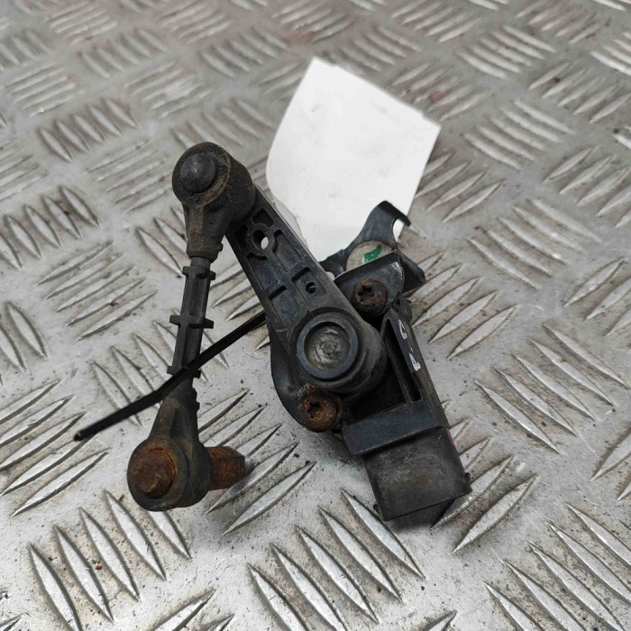 Senzor de nivel &icirc;nălțime dreapta față JAGUAR F-PACE X761 2016 OEM: GX73-3C280-CA 23179325