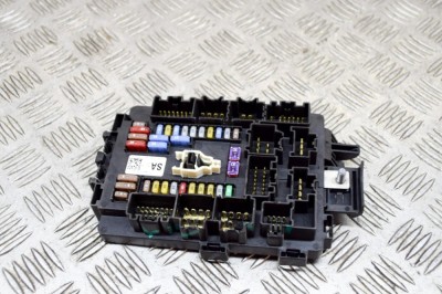 Modul panou de siguranțe TESLA MODEL S 2016 OEM: 1034409-00-A 13948061 foto