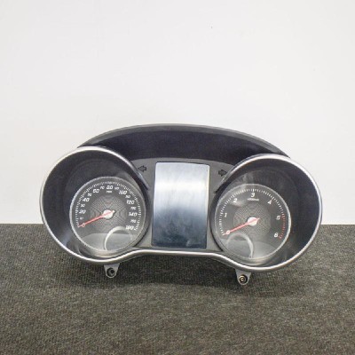 Ceas de bord MERCEDES-BENZ C W205 2017 OEM: A2059028508,A2059023503,A2059023403,A2059027514 10608545 foto