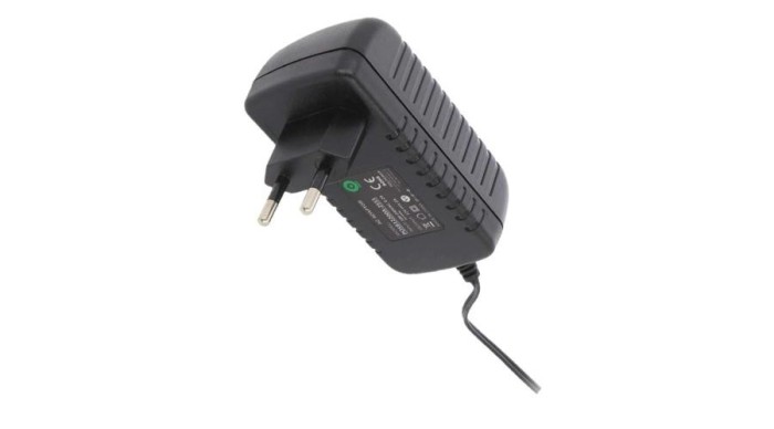 Sursă de alimentare POS POSB12200A-2555, impuls 12V/2A/24W, adaptor orizontal, AC:CEE7/16. conector DC: 2,5/5,5 (+)