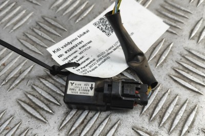 Senzor de impact st&amp;acirc;nga față ISUZU D-MAX I TFR, TFS 2009 OEM: 8980137960 | 32052101 foto