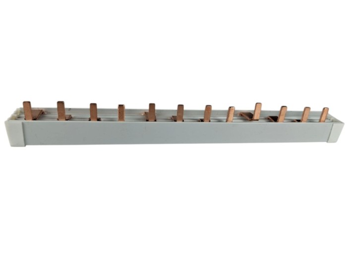 Pieptene busbar tip pin 4 poli (3x4 module) 12 module 80A 210mm 16mm &sup2; pentru conexiuni electrice in sigurante L1, L2, L3, N, izolata
