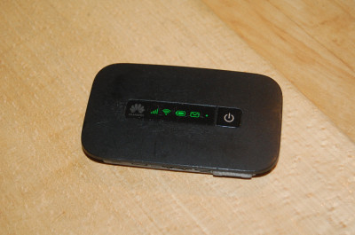 ROUTER MIFI 4G / LTE HUAWEI E5373 E5373S-155 150Mbps DOWNLOAD SPEED NECODAT foto