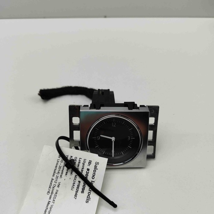 Ceas interior VW PASSAT Variant B7 365 2012 OEM: 3AA919204A,194805813 | 30659096
