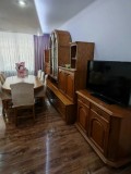 Mobilă din lemn masiv pentru salon &ndash; set complet