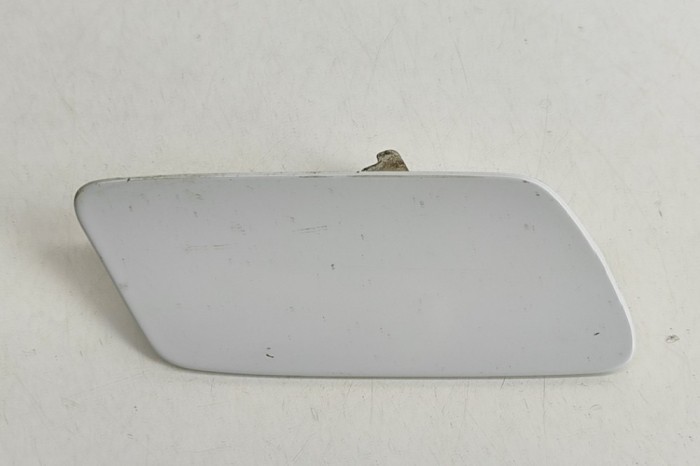 Capac spălător far dreapta VW TOUAREG 7P5 2016 OEM: 7P6807938A 28138052