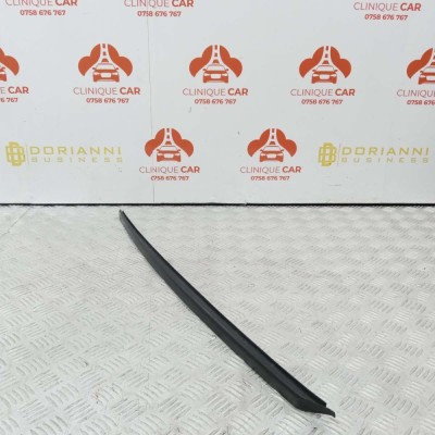 Banda / Ornament De Protectie Parbriz Dreapta Audi A4 B9 A5 2017-2024 foto