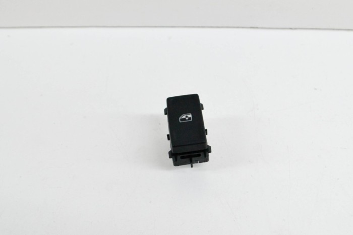 Buton geam ușă dreapta spate SKODA OCTAVIA III 5E3 2018 OEM: 5E0959855A 14558045