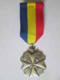 Rara! Republica Democratica Congo medalia Meritul Civic clasa a II-a anii 90,dimensiuni:43 x 35 mm