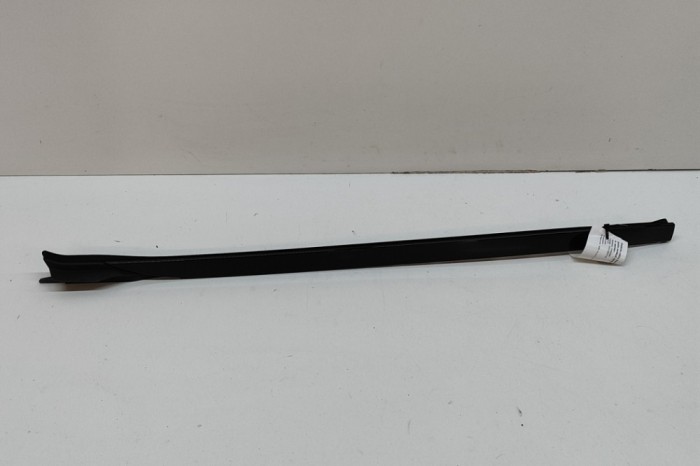 Ornament vertical parbriz st&acirc;nga BMW X5 G05 2018 OEM: 7463527 | 25410951